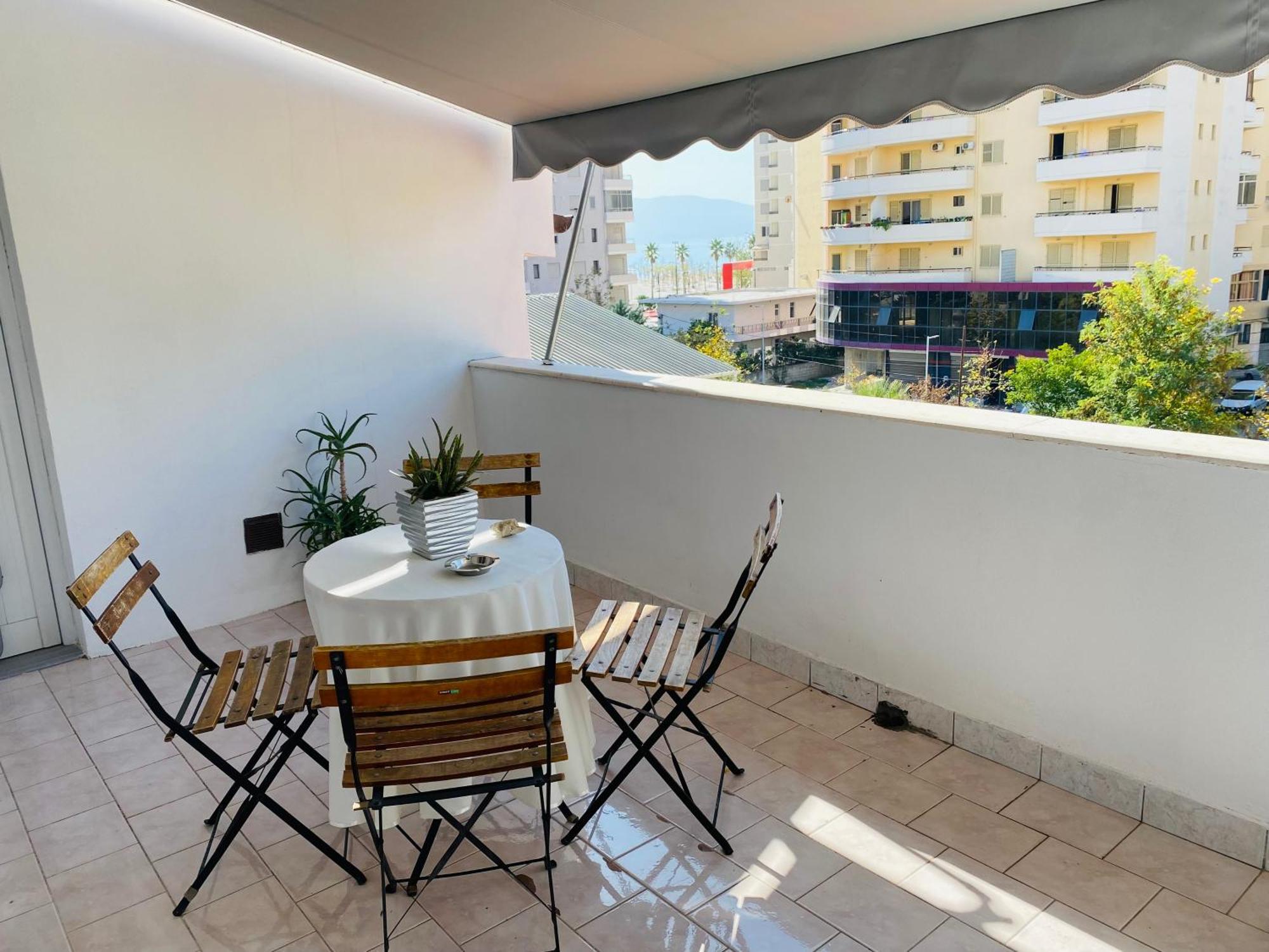 Iljazi'S Apartaments Vlorë Exterior foto