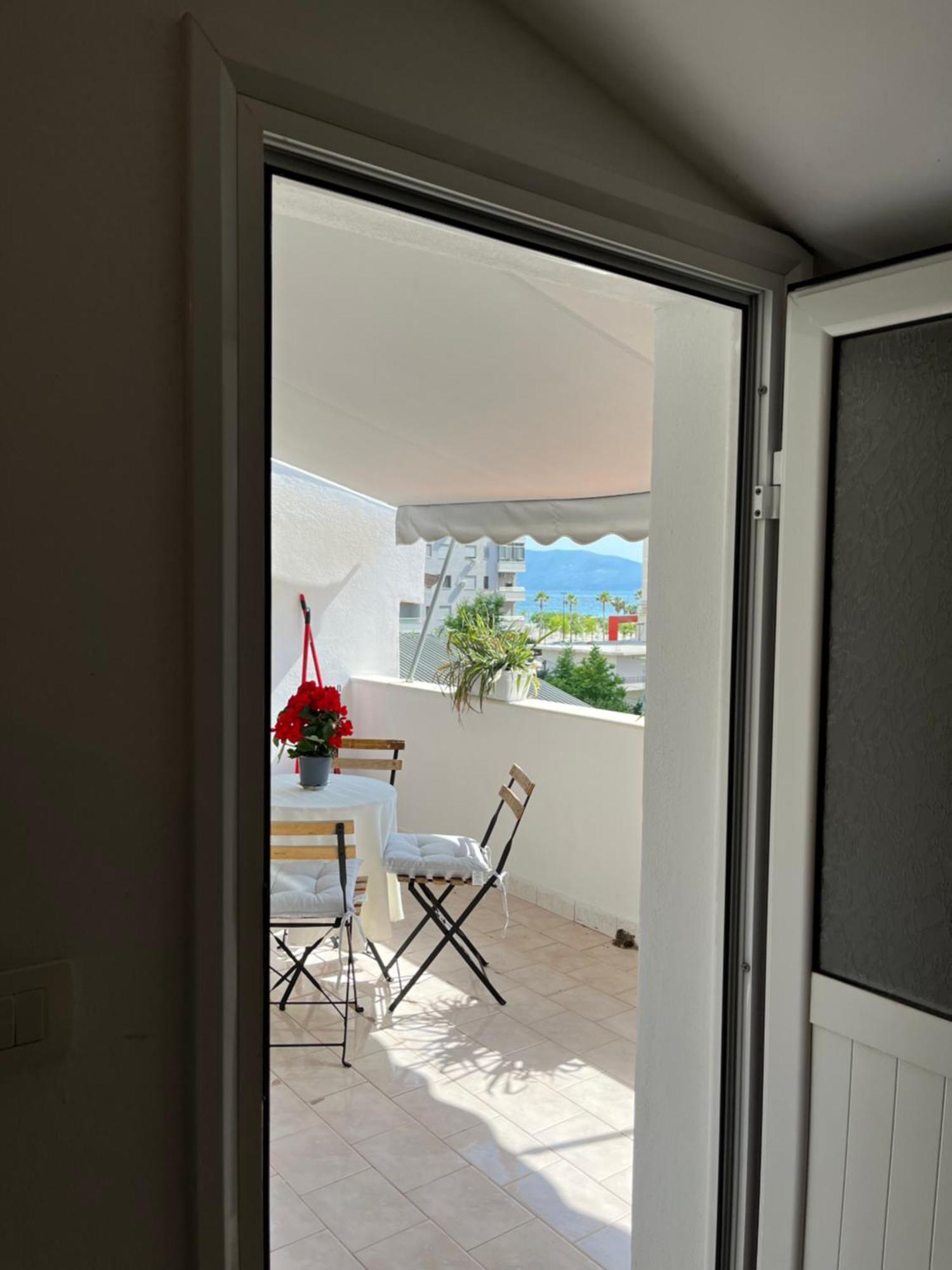 Iljazi'S Apartaments Vlorë Exterior foto