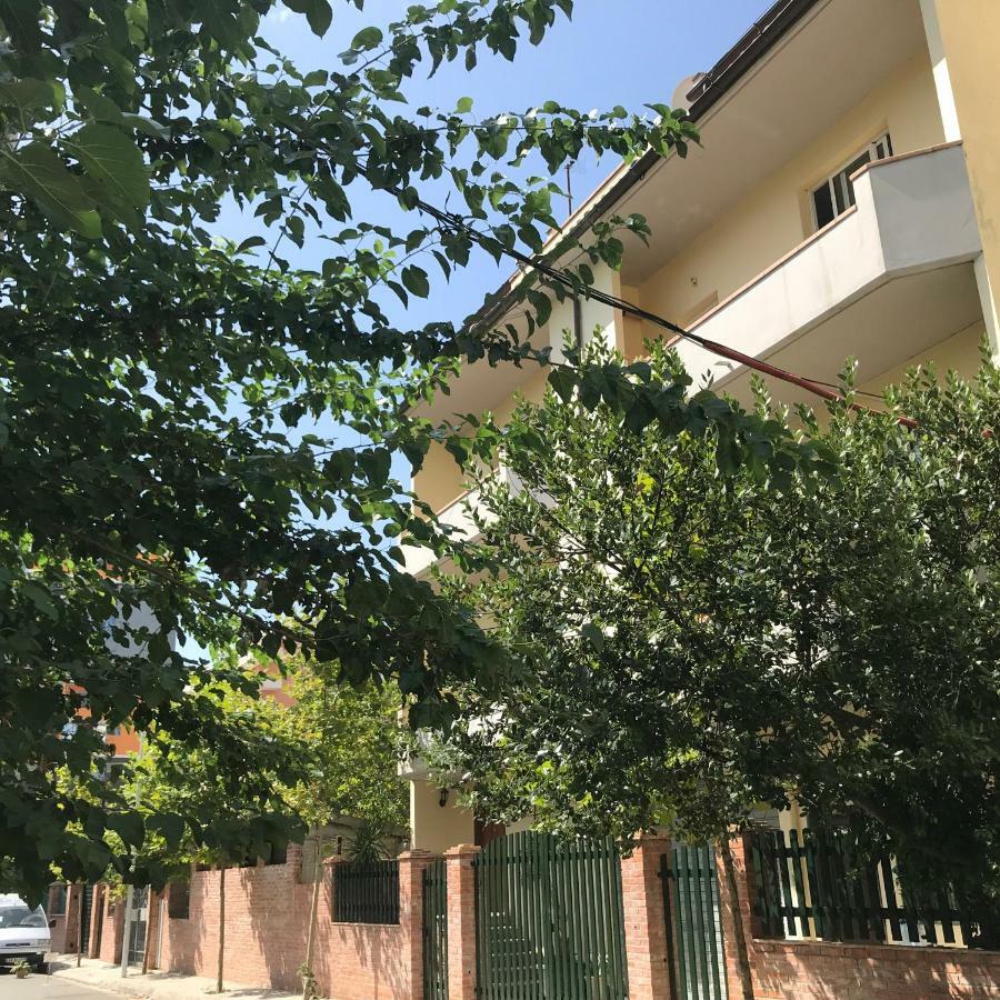 Iljazi'S Apartaments Vlorë Exterior foto